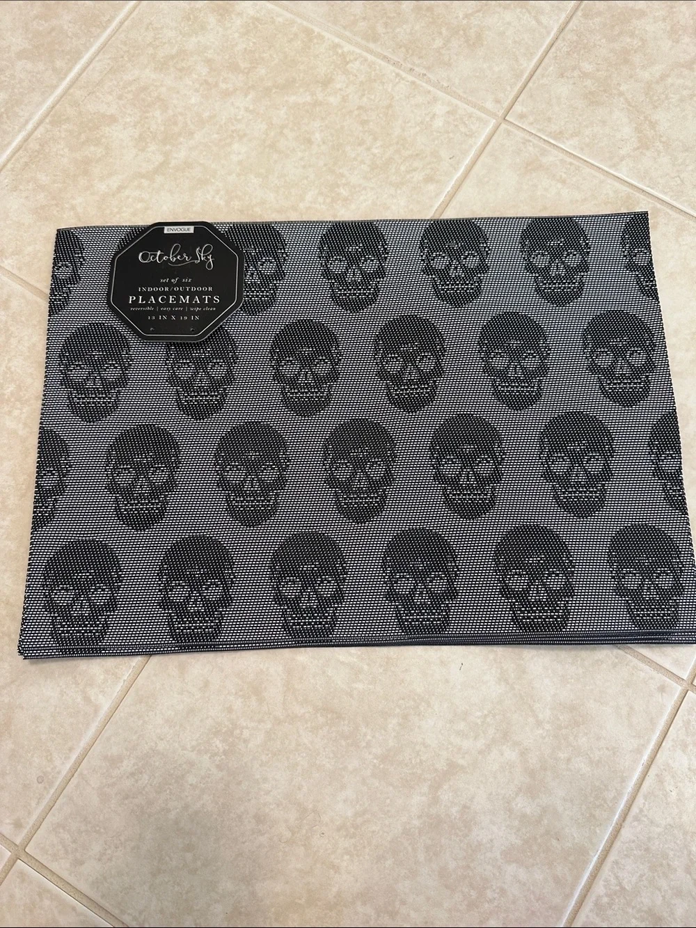 Envogue black skull